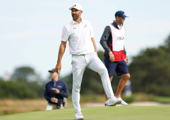 Dustin Johnson reacts after missing a putt on the 1st hole during the second round of the 126th U.S. Open Golf Championship at Shinnecock Hills Golf Club in Southampton, NY, on Friday, June 19, 2026.  NYC20260619804 JOHNxANGELILLO