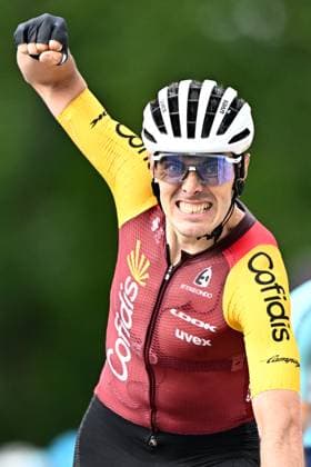 Spanish Alex Aranburu of Cofidis celebrates after winning stage 3 of the Baloise Belgium Tour cycling race, 173km from and to Durbuy, on Friday 19 June 2026. The Baloise Belgium Tour takes place from 17 to 21 June. JASPERxJACOBS  x178292671x
