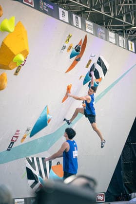 June 19, 2026 Climbing Bouldering World Climbing Series Innsbruck 2026 Mens Semifinals Samuel Richard FRA Innsbruck Climbing Center Innsbruck, Austria,detected_source_language