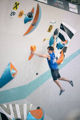 June 19, 2026 Climbing Bouldering World Climbing Series Innsbruck 2026 Mens Semifinals Sam Avezou FRA Innsbruck Climbing Center Innsbruck Austria,detected_source_language