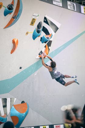 June 19, 2026 Climbing Bouldering World Climbing Series Innsbruck 2026 Mens Semifinals Timo Uznik AUT Innsbruck Climbing Center Innsbruck Austria,detected_source_language