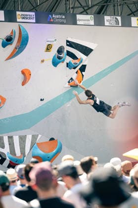 June 19, 2026 Climbing Bouldering World Climbing Series Innsbruck 2026 Mens Semifinals Colin Duffy USA Innsbruck Climbing Center Innsbruck Austria,detected_source_language