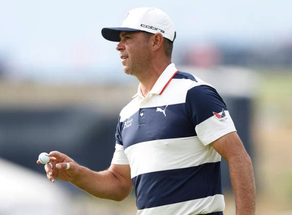 Gary Woodland reacts after putting on the 3rd green during the second round of the 126th U.S. Open Golf Championship at Shinnecock Hills Golf Club in Southampton, NY, on Friday, June 19, 2026.  NYC20260619811 JOHNxANGELILLO