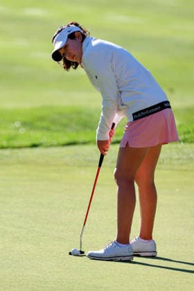 Meijer LPGA, Golf Damen Classic by Simply Give Belmont, MI - JUNE 19: Savanna Grewal of Ontario putts on the 4th green during the second round of the Meijer LPGA Classic by Simply Give at Blythefield Country Club on June 19, 2026 in Belmont, Michigan. Belmont Michigan United States  Copyright: xAmyxLemusx originalFilename:lemus-meijerlp260619_npel2.jpg