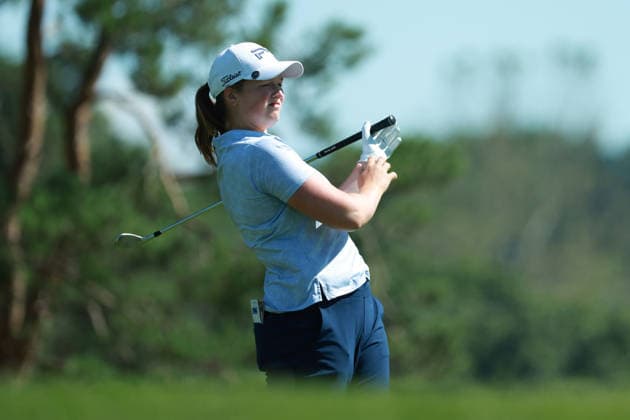 Meijer LPGA, Golf Damen Classic BELMONT, MICHIGAN - JUNE 19: Lottie Woad of England plays her fairway shot on the second hole during the second round of the Meijer LPGA Classic for Simply Give golf tournament at Blythefield Country Club in Belmont, MI, USA Friday, June 19, 2026. Belmont Michigan United States  Copyright: xJorgexLemusx originalFilename:lemus-meijerlp260619_npL47.jpg