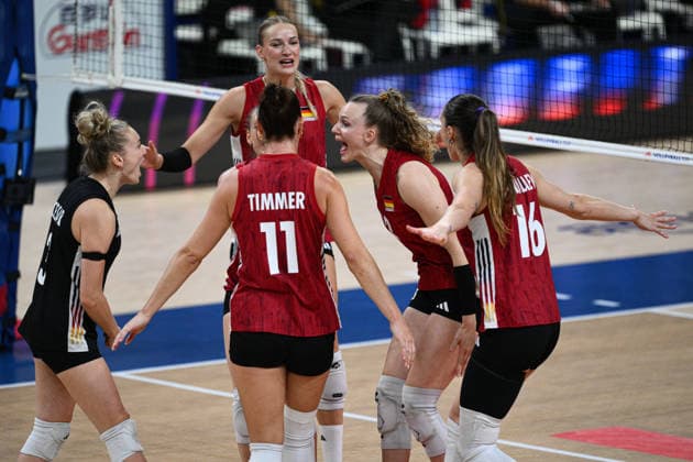 Belgium v Germany - 2026 FIVB Volleyball Nations League ANKARA, TURKIYE - JUNE 19: Pia Timmer (11) and Sarah Anastasia Cekulaev (16) of Germany celebrate after a point during the 2026 FIVB Volleyball Nations League week 2 match between Belgium and Germany at Ankara Sports Hall in Ankara, Turkiye on June 19, 2026. Akin Celiktas Anadolu Ankara Turkey. Editorial use only. Please get in touch for any other usage.  Copyright: x2026xAnadoluxAkinxCeliktasx