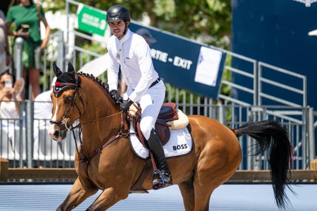 Patricio Pasquel sur CABABLUE lors du Prix Selman Marrakech de la 12ème édition Longines Paris Eiffel Jumping au pied de la Tour Eiffel sur le Champ-de-Mars à Paris, France, le 19 juin 2026. Perusseau-Veeren Bestimage Selman Marrakech Prize during the 12th edition of the Longines Paris Eiffel Jumping at Champ-de-Mars near Eiffel Tower in Paris, France, on June 19, 2026. Paris France  Copyright: xPerusseau-Veerenx xBestimagexPerusseau-Veerenx xBestimagex