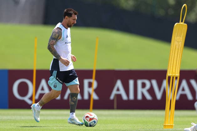 Argentinas forward Lionel Messi takes part in a training session during the 2026 FIFA World Cup at the Sporting KC Training Center in Kansas City on June 19, 2026. Photo by Alejandro PAGNI PHOTOxPHOTO KANSAS CITY, UNITED STATES,detected_source_language Copyright: xALEJANDROxPAGNIx