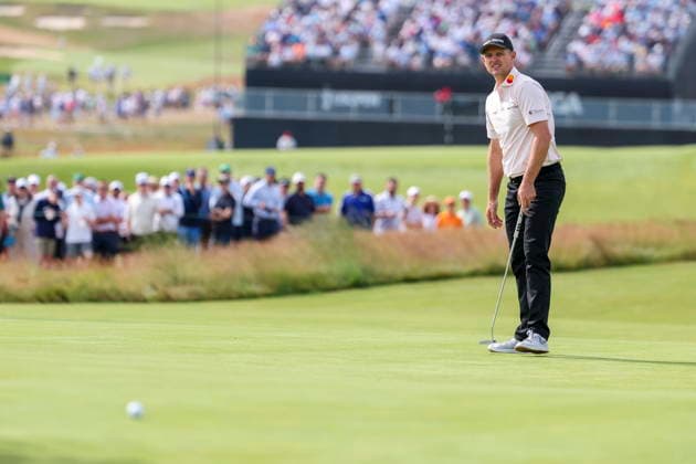 US Open Golf Championship - Round 2 Justin Rose of England reacts to his putt during the second round of the 2026 US Open golf tournament at the Shinnecock Hills Golf Club in Southampton, New York, USA, 19 June 2026. SOUTHAMPTON NEW YORK UNITED STATES  Copyright: xSARAHxYENESELx