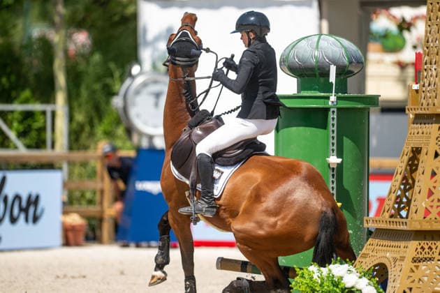 Liv Piris sur HELLO DE VESQUERIE lors du Prix Selman Marrakech de la 12ème édition Longines Paris Eiffel Jumping au pied de la Tour Eiffel sur le Champ-de-Mars à Paris, France, le 19 juin 2026. Perusseau-Veeren Bestimage Selman Marrakech Prize during the 12th edition of the Longines Paris Eiffel Jumping at Champ-de-Mars near Eiffel Tower in Paris, France, on June 19, 2026. Paris France  Copyright: xPerusseau-Veerenx xBestimagexPerusseau-Veerenx xBestimagex