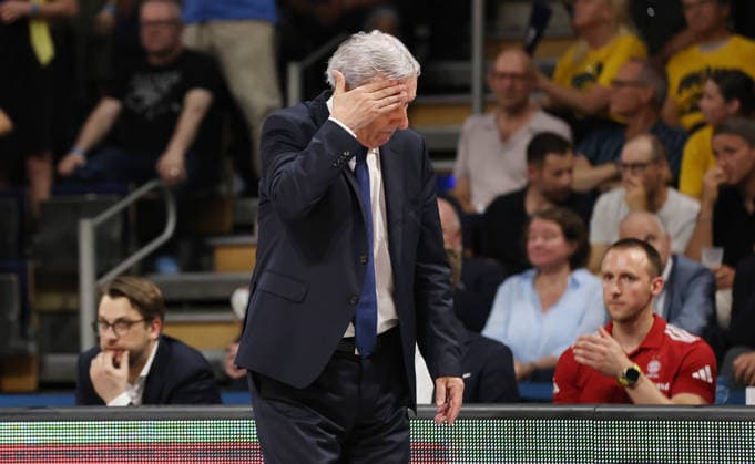 Coach Svetislav Pesic Disappointed Disappointment Sports Basketball BBL Bundesliga Mens Playoffs Game 4 of the Finals, 2025–2026 Season, June 19, 2026, ALBA Berlin vs. Bayern Munich,detected_source_language
