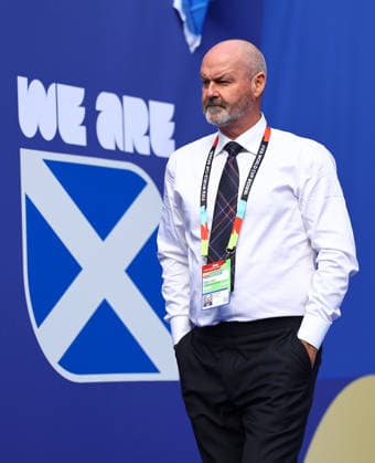 Steve Clarke, coach of Scotland ahead of kick-off Scotland v Morocco, 2026 FIFA World Cup, WM, Weltmeisterschaft, Fussball Group C, Football, Boston Stadium, Foxborough, Massachusetts, USA - 19 Jun 2026Foxborough Boston Stadium Massachusetts (MA) United States of America EDITORIAL USE ONLY No use with unauthorised audio, video, data, fixture lists, club league logos or live services. Online in-match use limited to 120 images, no video emulation. No use in betting, games or single club league player publications.  Copyright: xMichaelxZemanek Shutterstockx 16928953g
