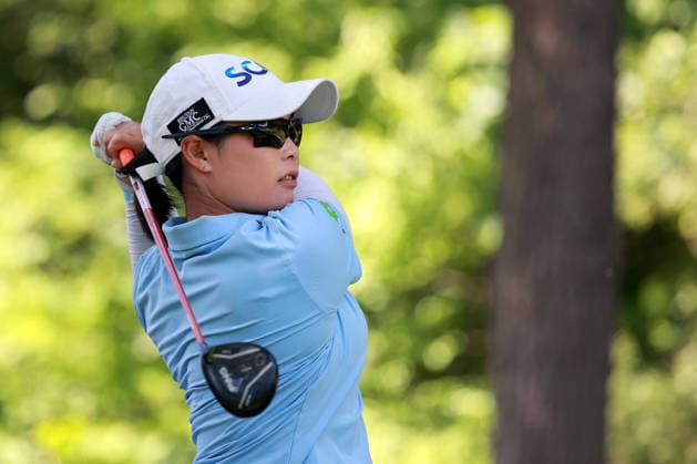 Meijer LPGA, Golf Damen Classic by Simply Give Belmont, MI - JUNE 19: Moriya Jutanugarn of Thailand hits from the 16th tee during the second round of the Meijer LPGA Classic by Simply Give at Blythefield Country Club on June 19, 2026 in Belmont, Michigan. Belmont Michigan United States  Copyright: xAmyxLemusx originalFilename:lemus-meijerlp260619_npdIM.jpg
