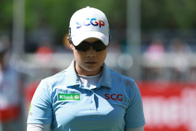 Meijer LPGA, Golf Damen Classic BELMONT, MICHIGAN - JUNE 19: Moriya Jutanugarn of Thailand on the 18th green during the second round of the Meijer LPGA Classic for Simply Give golf tournament at Blythefield Country Club in Belmont, MI, USA Friday, June 19, 2026. Belmont Michigan United States  Copyright: xJorgexLemusx originalFilename:lemus-meijerlp260619_npoq0.jpg