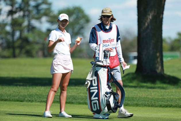 Meijer LPGA, Golf Damen Classic BELMONT, MICHIGAN - JUNE 19: Alana Uriell of the United States waits on the first hole during the second round of the Meijer LPGA Classic for Simply Give golf tournament at Blythefield Country Club in Belmont, MI, USA Friday, June 19, 2026. Belmont Michigan United States  Copyright: xJorgexLemusx originalFilename:lemus-meijerlp260619_npTfB.jpg