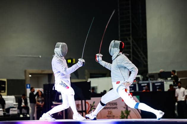 June 19, 2026, New Delhi, Delhi, India: Tsumori Shido (Japan) vs. Luo Shaotong (China) during Semi-Finals of Asian Senior Fencing Championships 2026 (Men s Sabre) at Bharat Mandapam Convention Centre, New Delhi, India on 19th June 2026. Fencing 2026: Asian Senior Fencing Championships 2026  - ZUMAd207 20260619_zsp_d207_279 Copyright: xAvijitxDasx
