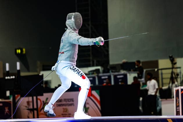 June 19, 2026, New Delhi, Delhi, India: Tsumori Shido (Japan) vs. Luo Shaotong (China) during Semi-Finals of Asian Senior Fencing Championships 2026 (Men s Sabre) at Bharat Mandapam Convention Centre, New Delhi, India on 19th June 2026. Fencing 2026: Asian Senior Fencing Championships 2026  - ZUMAd207 20260619_zsp_d207_285 Copyright: xAvijitxDasx