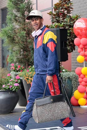Lamine Yamal of Spain leaves the team hotel ahead of the upcoming match against Saudi Arabia at the 2026 FIFA World Cup, WM, Weltmeisterschaft, Fussball in Chattanooga, United States, 19 June 2026. The Spanish national team, Nationalteam leaves its training hotel in Chattanooga !ACHTUNG: NUR REDAKTIONELLE NUTZUNG!  Copyright: xEmilioxLavandeirax GR6009 20260619-55020651797_1