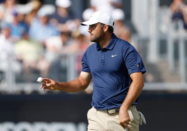 Scottie Scheffler walks off of the green after putting on the 17th green in the second round of the 126th U.S. Open Golf Championship at Shinnecock Hills Golf Club in Southampton, NY on Friday, June 19, 2026.  NYC202606191023 JOHNxANGELILLO