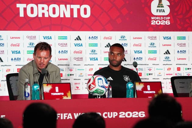 Fussball , Weltmeisterschaft 2026, FIFA WM 2026, Fussball World Cup , Canada USA, Mexico-2026, , Deutschland vs ElfenbeinKüste Germany vs Ivory Coast, Gruppenphase, Gruppen E , 19 .06.2026, Toronto Stadium Kanada, press conference, PK, Pressekonferenz Presse Konferenz , 1 Tag vor dem Spiel Deutschland vs Elfenbeinküste , one day before the Match Germany vs Ivory coast Julian Nagelsmann , Jonathan Tah, Deutschland, Germany GER Foto Chai von der Laage FIFA regulations prohibit any use of photographs as image sequences and or quasi-video. EDITORIAL USE ONLY, *** Soccer, 2026 World Cup, FIFA World Cup 2026, Soccer World Cup, Canada, USA, Mexico 2026, , Germany vs. Ivory Coast, Group Stage, Group E, June 19, 2026, Toronto Stadium, Canada, Press Conference, 1 day before the Germany vs. Ivory Coast match, Julian Nagelsmann, Jonathan Tah, Germany (GER). Photo