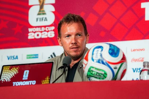 FIFA Fussball Weltmeisterschaft 2026, Gruppe E, Spiel 2, Deutschland vs Elfenbeinküste, 19.06.2026 im Toronto Stadium, Toronto Jonathan Tah (Deutschland) und Julian Nagelsmann (Deutschland) bei der Pressekonferenz vor dem Spiel Deutschland vs. Elfenbeinküste *** 2026 FIFA World Cup, Group E, Match 2, Germany vs. Ivory Coast, June 19, 2026, at Toronto Stadium, Toronto. Jonathan Tah (Germany) and Julian Nagelsmann (Germany) at the press conference ahead of the Germany vs. Ivory Coast match.,detected_source_language Copyright: xBahhoxKarax