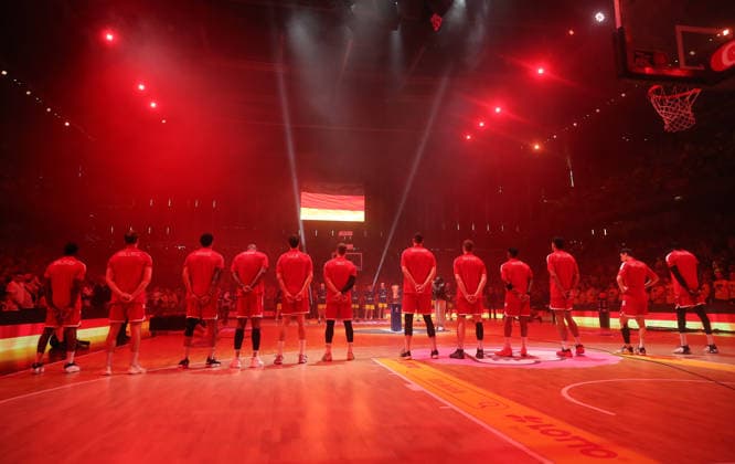 FC Bayern Basketball Team Stands for the National Anthem - Sports, Basketball, BBL, Bundesliga, Mens Playoff Final Game 4, 2025–2026 Season, June 19, 2026, ALBA Berlin vs. Bayern Munich,detected_source_language