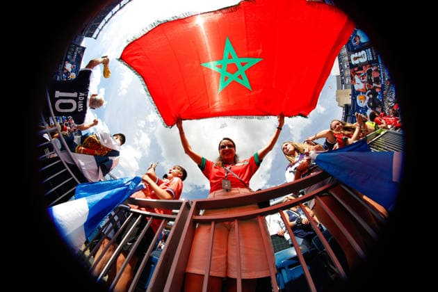 June 19, 2026; Foxborough, Massachusetts, USA; A Morocco supporter displays the flag of Morocco ahead of a FIFA World Cup, WM, Weltmeisterschaft, Fussball 2026 Group C match between Scotland and Morocco at Boston Stadium. (c) CSM - ZUMAc04_ 20260619_zma_c04_044 Copyright: xBurtxGranofskyx