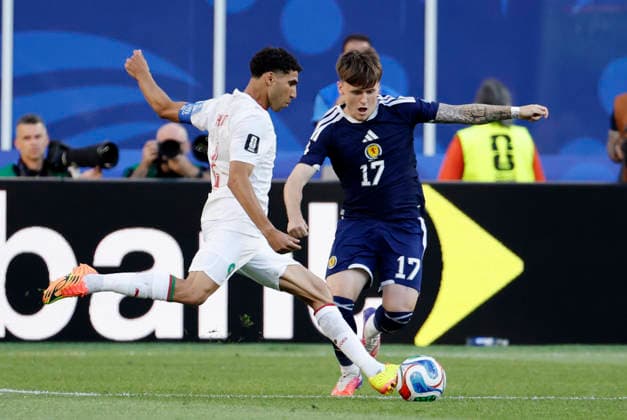 FOXBOROUGH, MA - JUNE 19: Achraf Hakimi 2 of Morocco tries a shot as Ben Gannon-Doak 17 of Scotland defends during a FIFA World Cup, WM, Weltmeisterschaft, Fussball 2026 Group C match between Scotland and Morocco on June 19, 2026 at Boston Stadium in Foxborough, Massachusetts. (Photo by Fred Kfoury III Icon Sportswire) SOCCER: JUN 19 FIFA World Cup 26 Group C - Scotland vs Morocco EDITORIAL USE ONLY Icon482260619034