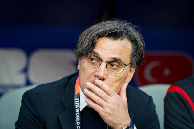 USA: Fußball FIFA World Cup, WM, Weltmeisterschaft, Fussball 2026 Gruppenphase Gruppe D Türkei vs Paraguay Levi™s Stadium (Santa Clara, San Francisco Bay Area, Santa Clara County, Kalifornien): Vincenzo MONTELLA (Turkey Trainer) *** USA Soccer 2026 FIFA World Cup Group Stage Group D Turkey vs. Paraguay Levi’s Stadium, Santa Clara, San Francisco Bay Area, Santa Clara County, California Vincenzo MONTELLA, Turkey Coach,detected_source_language Copyright: xJOERANxSTEINSIEKx