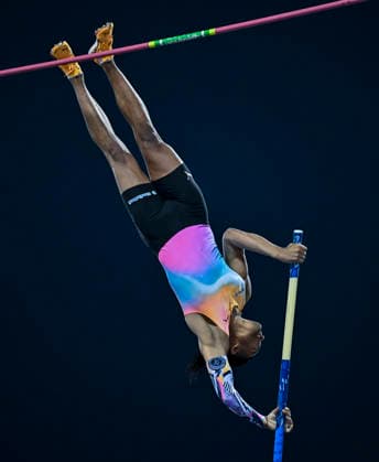 Doha Diamond League 2026 Emmanouil Karalis of Greece competes in the men s pole vault final at the Diamond League Doha Meeting 2026 competition at Suheim Bin Hamad Stadium in Doha, Qatar, on May 19, 2026. DOHA Qatar Copyright: xNOUSHADx