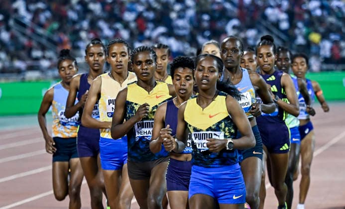 Doha Diamond League 2026 Athletes compete during the women s 5000m final at the Diamond League Doha Meeting 2026 competition at Suheim Bin Hamad Stadium in Doha, Qatar, on May 19, 2026. DOHA Qatar Copyright: xNOUSHADx