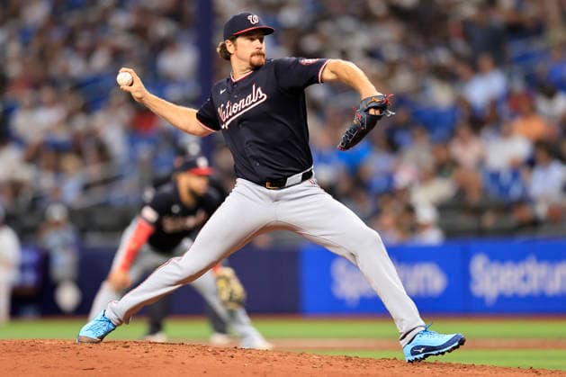 June 19, 2026, St. Petersburg, Florida, USA: Washington Nationals pitcher Miles Mikolas (36) delivers a pitch during an MLB, Baseball Herren, USA game against the Tampa Bay Rays on June 19, 2026 at Tropicana Field. The Rays beat the Nationals 5-2. MLB 2026: Washington Nationals 2 : 5 Tampa Bay Rays  - ZUMAh180 20260619_zsp_h180_021 Copyright: xKimxHukarix