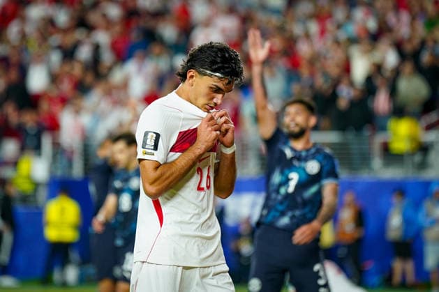 USA Soccer 2026 FIFA World Cup Group Stage Group D Turkey vs. Paraguay Levi’s Stadium Santa Clara, San Francisco Bay Area, Santa Clara County, California Berke ÖZER Berke OZER Turkey 26 Disappointment, sadness, missed scoring opportunities, defeat, gesture, body language, emotion,detected_source_language Copyright: xJOERANxSTEINSIEKx