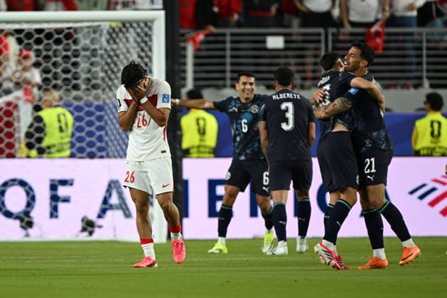 Turkiye v Paraguay - FIFA World Cup, WM, Weltmeisterschaft, Fussball 2026 - Group D SANTA CLARA, UNITED STATES - JUNE 19: Can Uzun of Turkiye reacts after Turkiye have been knocked out at the 2026 FIFA World Cup First Stage Group D match between Turkiye and Paraguay at the San Francisco Bay Area Stadium (Levi’s Stadium) in Santa Clara, California, United States on June 19, 2026. Tayfun Coskun Anadolu California United States. Editorial use only. Please get in touch for any other usage.  Copyright: x2026xAnadoluxTayfunxCoskunx
