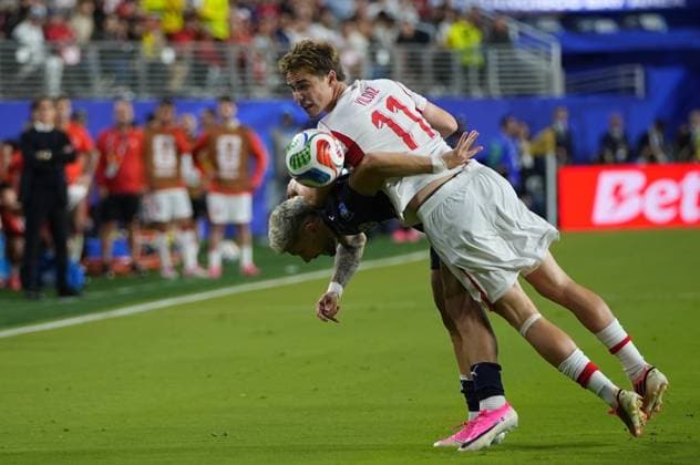 Turkiye v Paraguay - FIFA World Cup, WM, Weltmeisterschaft, Fussball 2026 - Group D SANTA CLARA, UNITED STATES - JUNE 19: Kenan Yildiz of Turkiye in action during the 2026 FIFA World Cup First Stage Group D match between Turkiye and Paraguay at the San Francisco Bay Area Stadium (Levi’s Stadium) in Santa Clara, California, United States on June 19, 2026. Tayfun Coskun Anadolu California United States. Editorial use only. Please get in touch for any other usage.  Copyright: x2026xAnadoluxTayfunxCoskunx