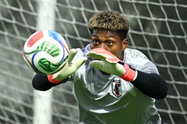 (260620) -- MONTERREY, June 20, 2026 -- Suzuki Zion, goalkeeper of Japan, attends a training session at the 2026 FIFA World Cup, WM, Weltmeisterschaft, Fussball in Monterrey, Mexico, on June 19, 2026. (Photo by Xinhua) (SP)MEXICO-MONTERREY-FOOTBALL-FIFA WORLD CUP-TRAINING-JPN LucioxTavora 