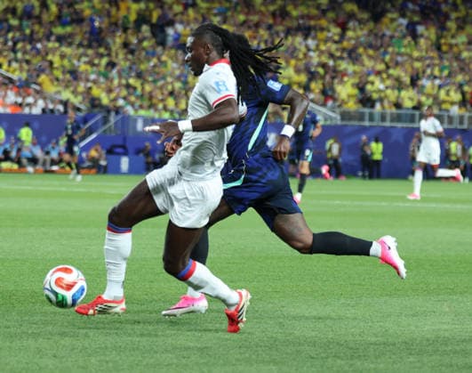 FIFA World Cup, WM, Weltmeisterschaft, Fussball 2026 FIFA World Cup 2026 Brazil v Haiti Brazil 3 Haiti 0 V. Junior of Brazil in action against the J. Duvarne of Haiti during the FIFA 2026 World Cup league match at Philadelphia. Philadelphia Philadelphia Stadium USA Copyright: xseshadrixSUKUMARx