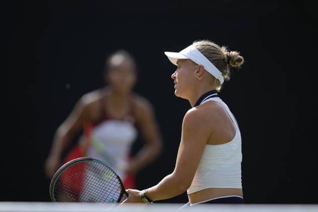 Lexus Nottingham Open - Day Five Nottingham, England 19 Jun 2026 Yuliia Starodubtseva in action during their Quarter Final doubles match at the 2026 Lexus Nottingham Open Women s tennis tournament taking place at the Nottingham Tennis Centre, Nottingham, England. Nottingham Great Britain United Kingdom  Copyright: xOwenxHammondx originalFilename:hammond-2026lexu260619_npJ78.jpg