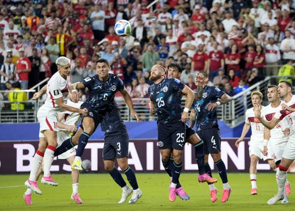 Turkiye v Paraguay - FIFA World Cup, WM, Weltmeisterschaft, Fussball 2026 - Group D SANTA CLARA, UNITED STATES - JUNE 19: Mert Muldur (L) of Turkiye in action against Junior Alonso (6) of Paraguay during the 2026 FIFA World Cup First Stage Group D match between Turkiye and Paraguay at the San Francisco Bay Area Stadium (Levi’s Stadium) in Santa Clara, California, United States on June 19, 2026. Tayfun Coskun Anadolu California United States. Editorial use only. Please get in touch for any other usage.  Copyright: x2026xAnadoluxTayfunxCoskunx