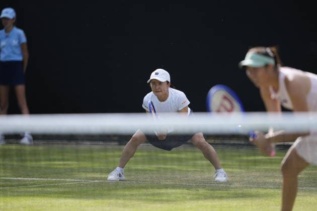 Lexus Nottingham Open - Day Five Nottingham, England 19 Jun 2026 Shuko Aoyama in action during their Quarter Final doubles match at the 2026 Lexus Nottingham Open Women s tennis tournament taking place at the Nottingham Tennis Centre, Nottingham, England. Nottingham Great Britain United Kingdom  Copyright: xOwenxHammondx originalFilename:hammond-2026lexu260619_npLLf.jpg