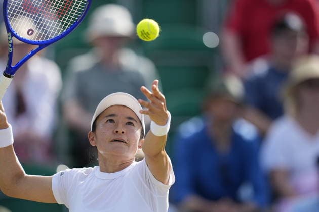 Lexus Nottingham Open - Day Five Nottingham, England 19 Jun 2026 Shuko Aoyama in action during their Quarter Final doubles match at the 2026 Lexus Nottingham Open Women s tennis tournament taking place at the Nottingham Tennis Centre, Nottingham, England. Nottingham Great Britain United Kingdom  Copyright: xOwenxHammondx originalFilename:hammond-2026lexu260619_npu7z.jpg