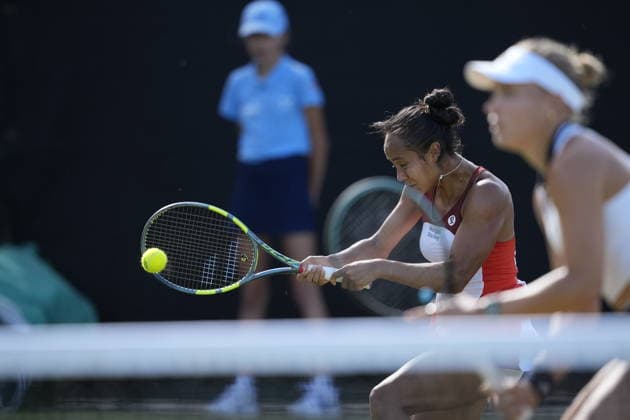 Lexus Nottingham Open - Day Five Nottingham, England 19 Jun 2026 Leylah Fernandez in action during their Quarter Final doubles match at the 2026 Lexus Nottingham Open Women s tennis tournament taking place at the Nottingham Tennis Centre, Nottingham, England. Nottingham Great Britain United Kingdom  Copyright: xOwenxHammondx originalFilename:hammond-2026lexu260619_npbAA.jpg