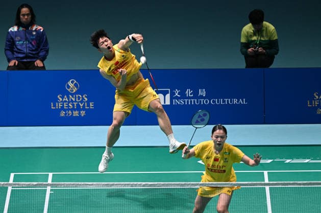 MACAO, CHINA - JUNE 18: Zhu Yijun and Li Qian of China compete in the Mixed Doubles Round of 16 match against Liew Xun and Ho Lo Ee of Malaysia on day 3 of Macao Open Badminton 2026 at Macao East Asian Games Dome on June 18, 2026 in Macao, China.  Copyright: xVCGx 111648947129