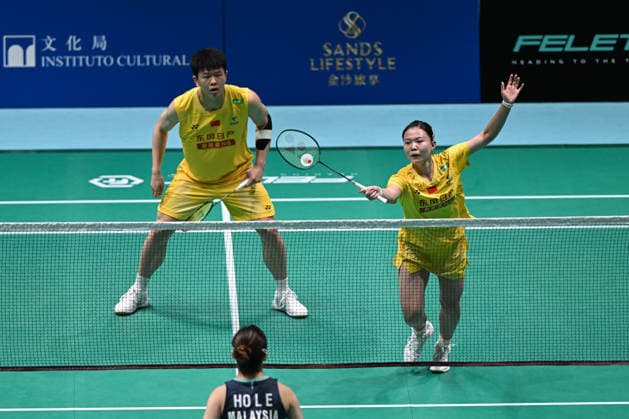 MACAO, CHINA - JUNE 18: Zhu Yijun and Li Qian of China compete in the Mixed Doubles Round of 16 match against Liew Xun and Ho Lo Ee of Malaysia on day 3 of Macao Open Badminton 2026 at Macao East Asian Games Dome on June 18, 2026 in Macao, China.  Copyright: xVCGx 111648947120