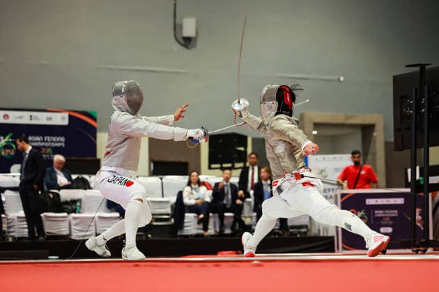 June 19, 2026, New Delhi, Delhi, India: Tsumori Shido (Japan) vs. Chan Lok Hei Royce (Hong Kong) during Asian Senior Fencing Championships 2026 (Men s Sabre) at Bharat Mandapam Convention Centre, New Delhi, India on 19th June 2026. New Delhi India - ZUMAd207 20260619_zsp_d207_334 Copyright: xAvijitxDasx