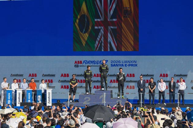 2026 FORMULA E SANYA ePRIX DENNIS Jake (gbr), Andretti Formula E, Porsche 99X Electric, DRUGOVICH Felipe (bra), Andretti Formula E, Porsche 99X Electric, MARTI Pepe (spa), Cupra Kiro, Porsche 99X Electric WCG3, portrait podium during the 2026 Sanya ePrix, 11th round of the 2025-26 ABB FIA Formula E World Championship, WM, Weltmeisterschaft on the Sanya Street Circuit from June 18 to 20, 2026 in Sanya, China - SanyaChina  Copyright: xCLEMENTxLUCKx