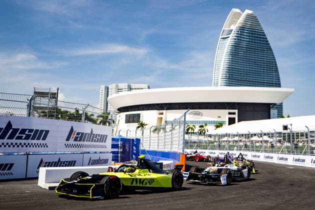 2026 FORMULA E SANYA ePRIX 28 DRUGOVICH Felipe (bra), Andretti Formula E, Porsche 99X Electric, action during the 2026 Sanya ePrix, 11th round of the 2025-26 ABB FIA Formula E World Championship, WM, Weltmeisterschaft on the Sanya Street Circuit from June 18 to 20, 2026 in Sanya, China - SanyaChina  Copyright: xJULIENxDELFOSSEx