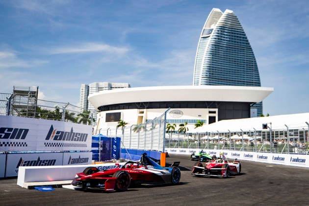 2026 FORMULA E SANYA ePRIX 37 CASSIDY Nick (nzl), CitroÃ«n Racing Formula E Team, CitroÃ«n, action during the 2026 Sanya ePrix, 11th round of the 2025-26 ABB FIA Formula E World Championship, WM, Weltmeisterschaft on the Sanya Street Circuit from June 18 to 20, 2026 in Sanya, China - SanyaChina  Copyright: xJULIENxDELFOSSEx