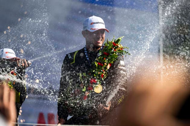 2026 FORMULA E SANYA ePRIX DENNIS Jake (gbr), Andretti Formula E, Porsche 99X Electric, portrait during the 2026 Sanya ePrix, 11th round of the 2025-26 ABB FIA Formula E World Championship, WM, Weltmeisterschaft on the Sanya Street Circuit from June 18 to 20, 2026 in Sanya, China - SanyaChina  Copyright: xFabrizioxBoldonix