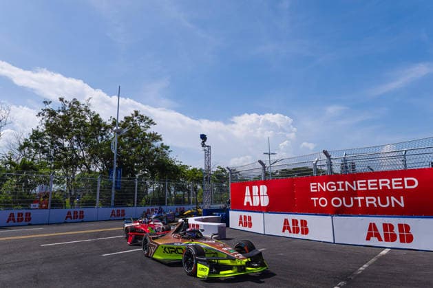 2026 FORMULA E SANYA ePRIX 33 TICKTUM Dan (gbr), Cupra Kiro, Porsche 99X Electric WCG3, action during the 2026 Sanya ePrix, 11th round of the 2025-26 ABB FIA Formula E World Championship, WM, Weltmeisterschaft on the Sanya Street Circuit from June 18 to 20, 2026 in Sanya, China - SanyaChina  Copyright: xCLEMENTxLUCKx